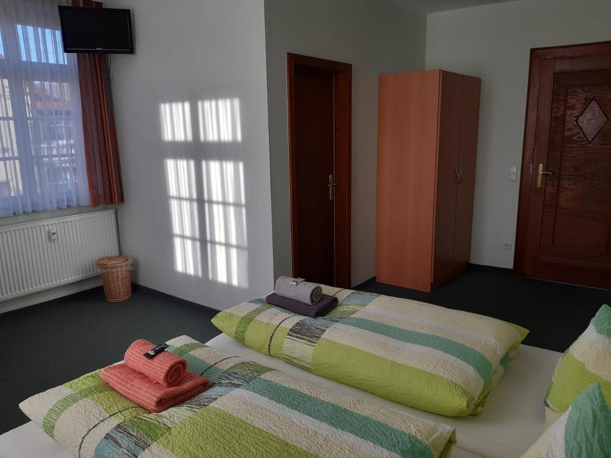 เพนชั่น เชินเนอ Hotel Grossrohrsdorf ห้อง รูปภาพ